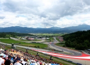 AYX体育赛事-迈凯伦横扫梅赛德斯，阿隆索高光表现