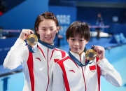 爱游戏娱乐-加拿大选手在跳水比赛中斩获金牌