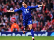 爱游戏APP-英超争冠之夜，杰伦·格林全场最佳无争议