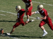 爱游戏在线-巴雷拉的存在感艺术，当法国足球哲学遇上伊拉克钢铁防线