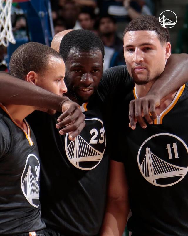 上海队力克快船，克莱带队取胜