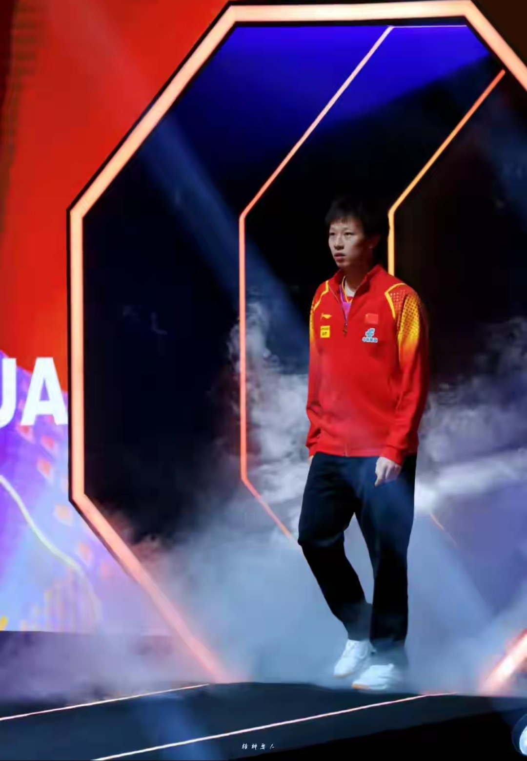 中国队逆转瑞典队，林高远点燃赛场