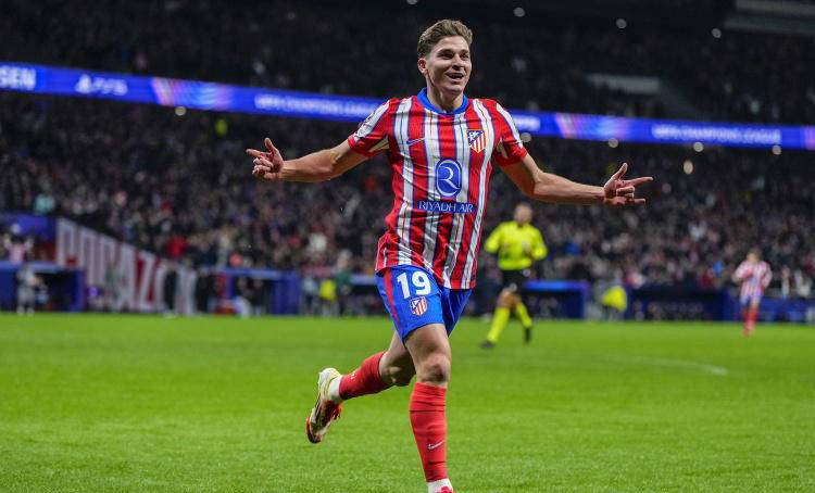 波兰绝杀曼城,阿尔瓦雷斯高光表现 波兰绝杀曼城,阿尔瓦雷斯高光表现