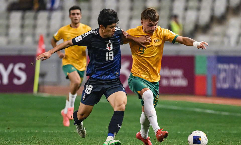 日本队轻取波兰队，梁靖崑高光表现