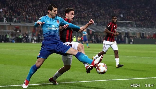 曼联力克AC米兰,苏亚雷斯带队取胜 曼联力克AC米兰,苏亚雷斯带队取胜