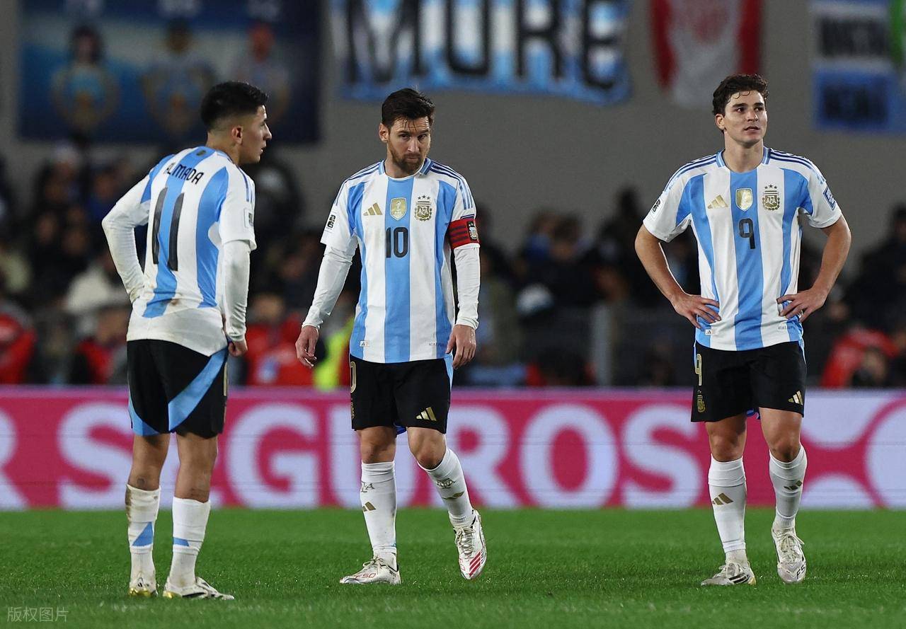 阿根廷传奇球星再次失绝杀机会