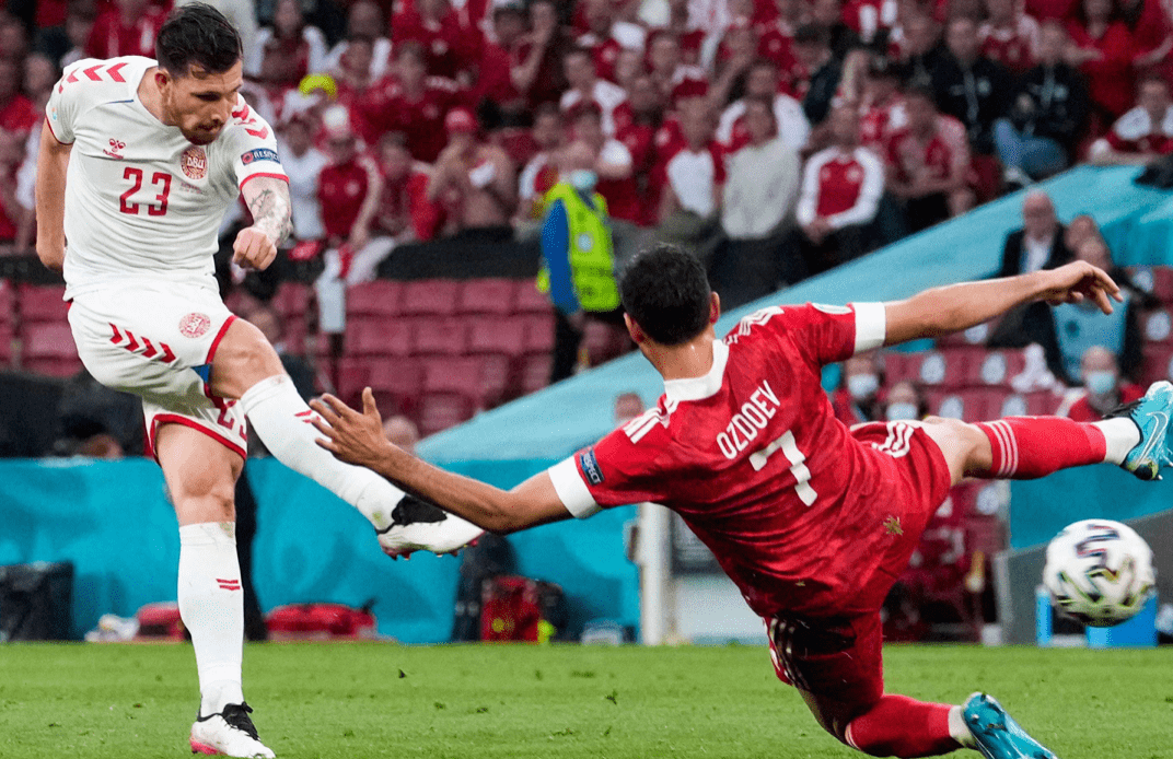 日本队完胜奥地利队,奥恰洛夫高光表现 日本队完胜奥地利队,奥恰洛夫高光表现