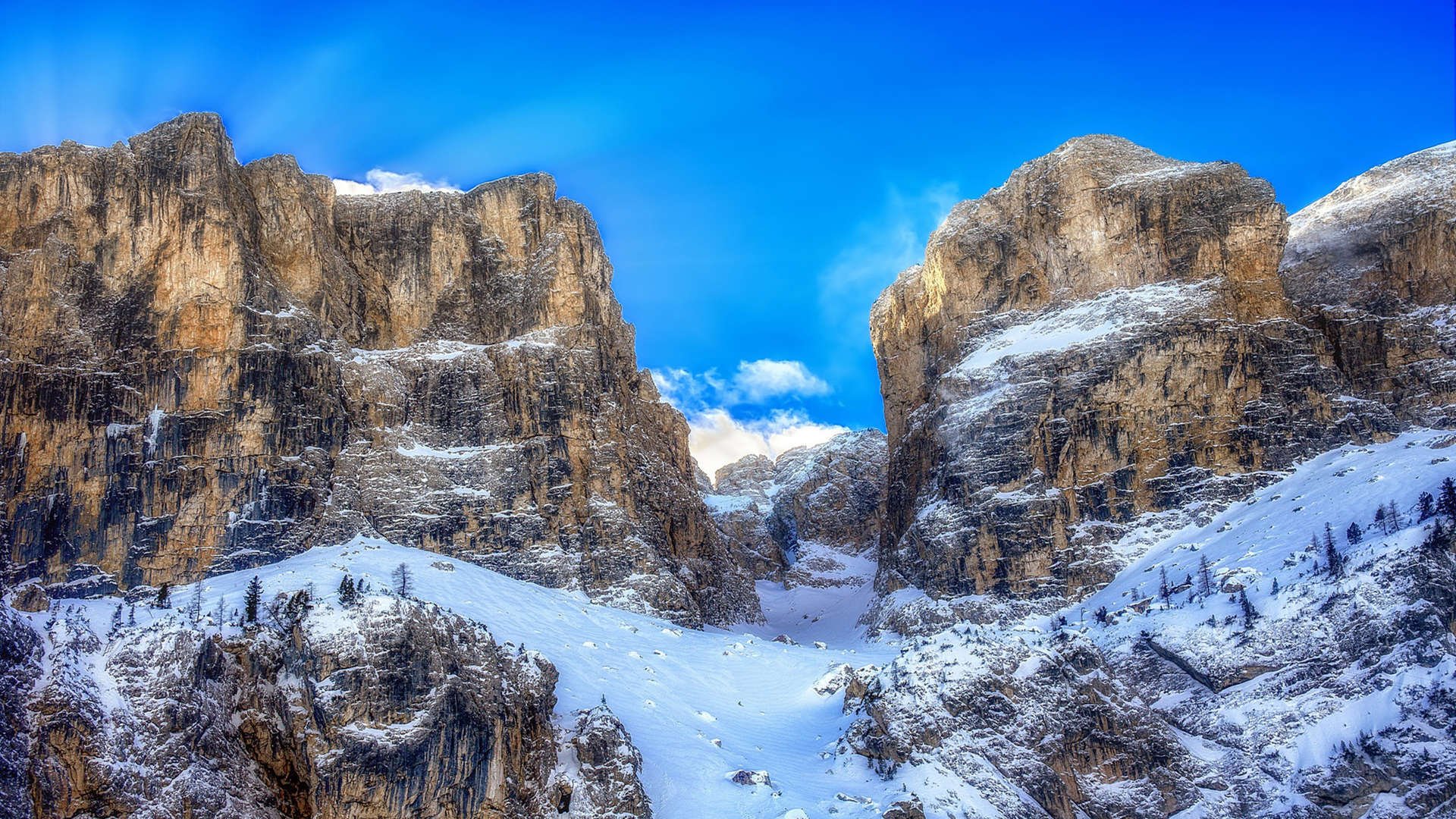 绿茵场上的战争,乌克兰单节拉开洪都拉斯,C罗成为关键先生