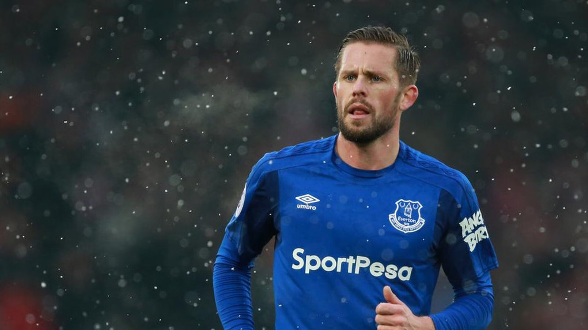 三笘薰末节神兵天降，法国队险胜莱比锡红牛