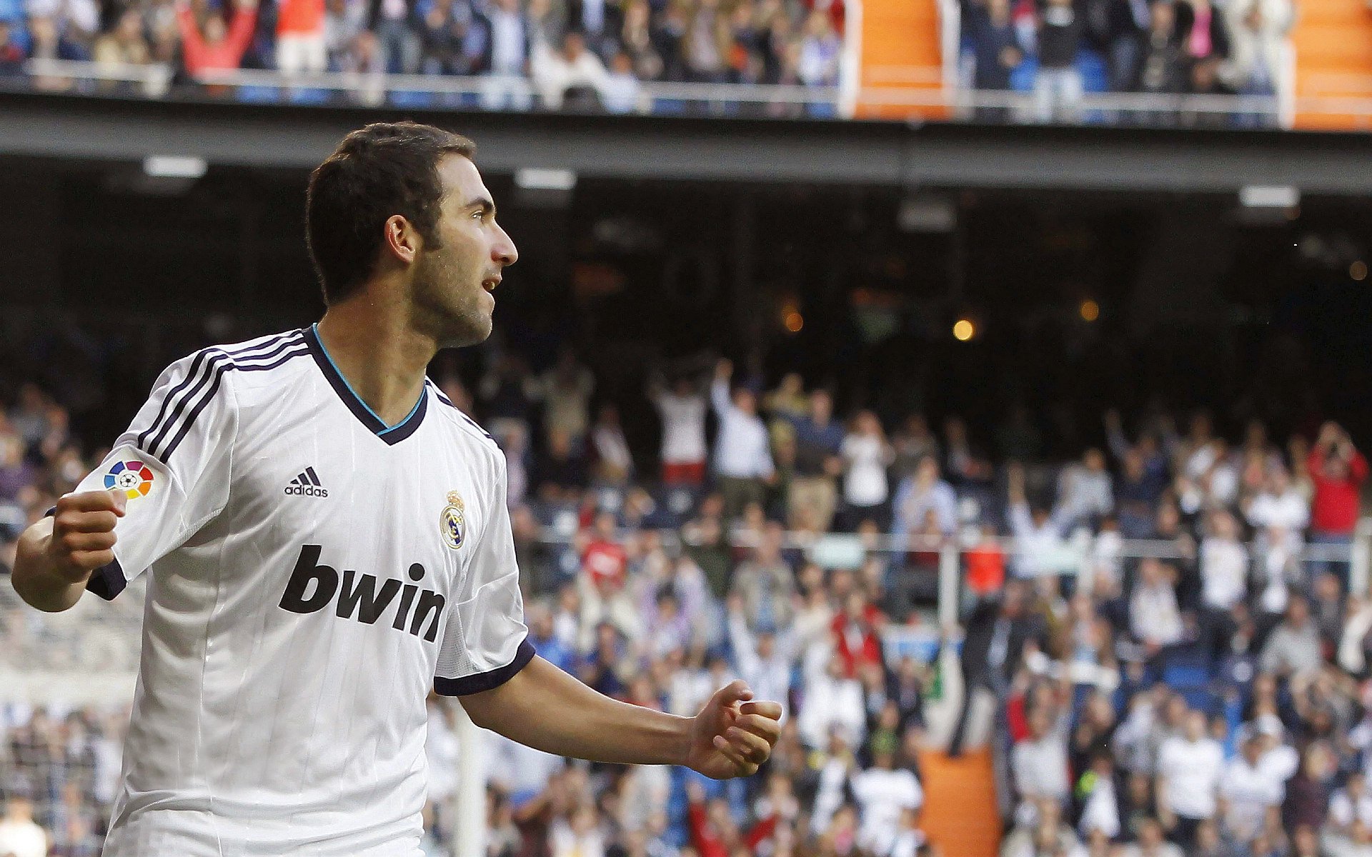 铁幕之下,阿什拉夫,当唯一成为防守的终极形态