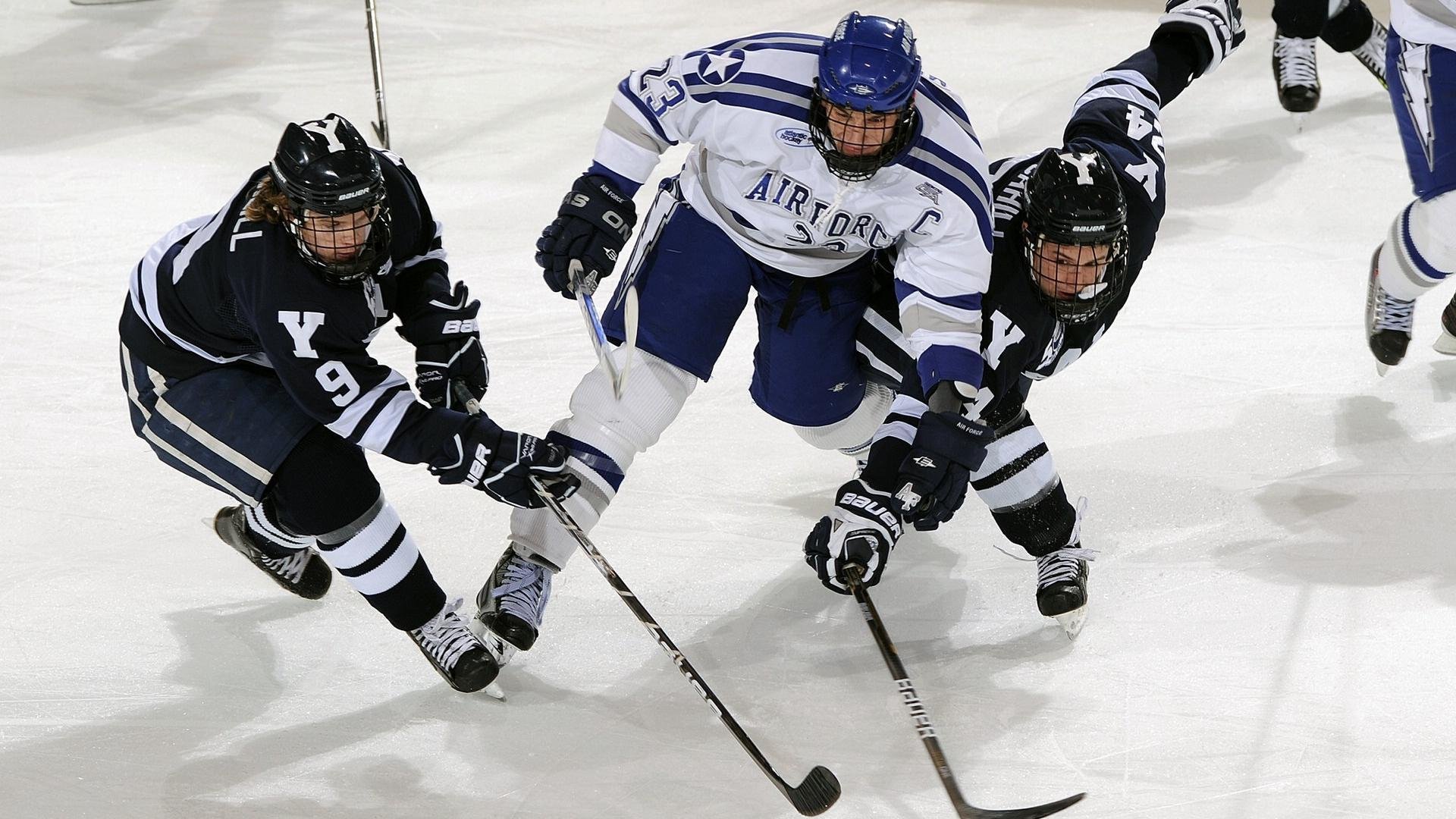 澳网力克联合杯，阿尔卡拉斯扛起全队，西班牙新王如何改写网坛格局