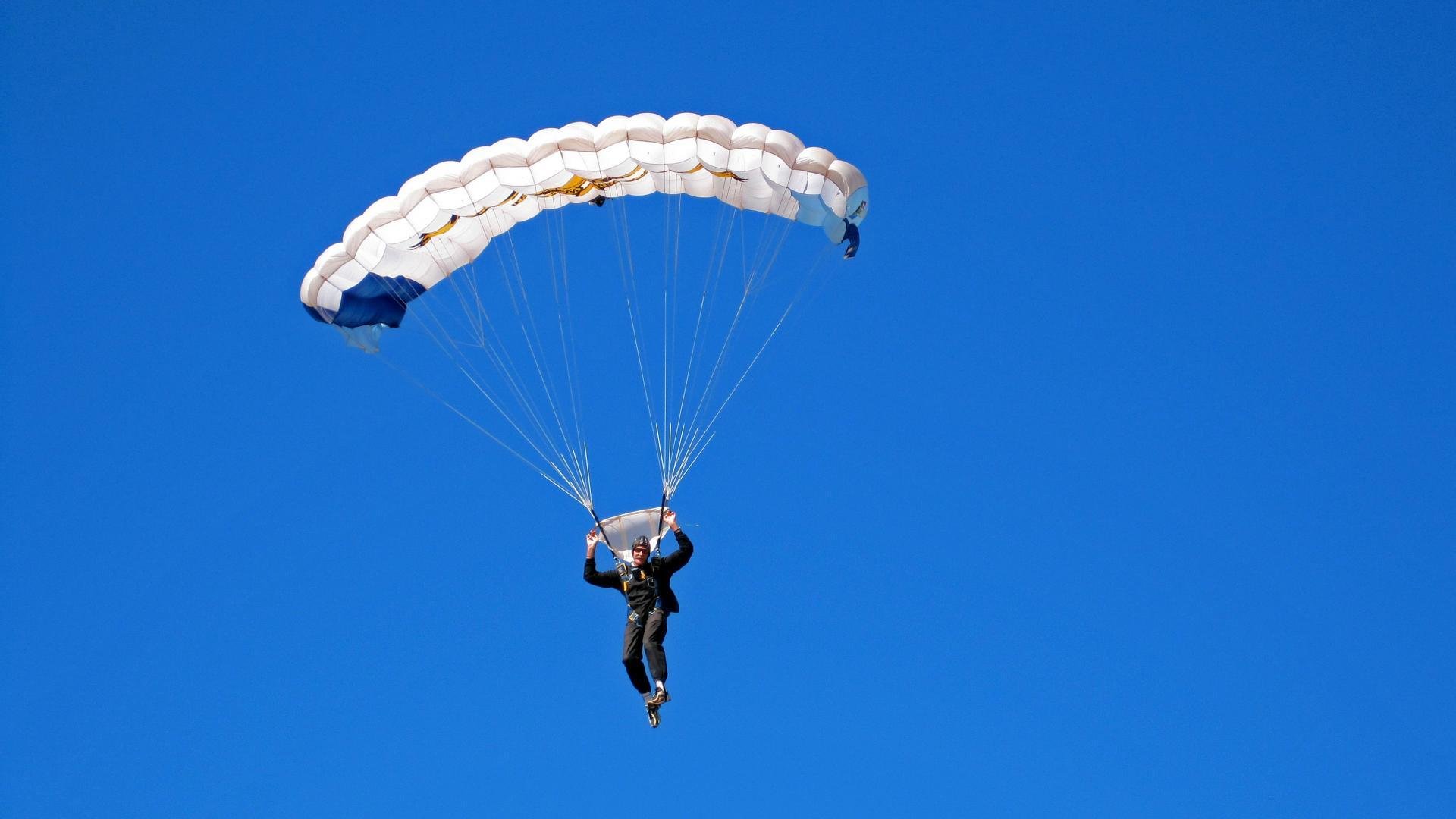 橙色风暴中的孤影，当内马尔附体撕裂中国防线